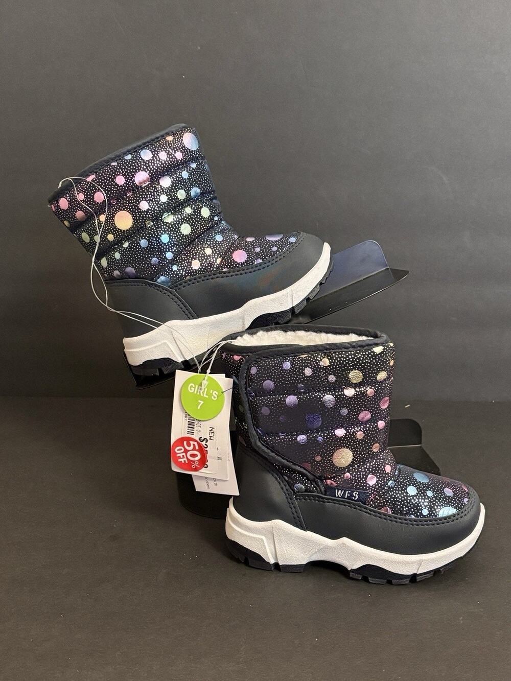 NWT WFS brand kids' snow boots Girls Size 7